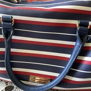 NWOT Tommy Hilfiger Handbag